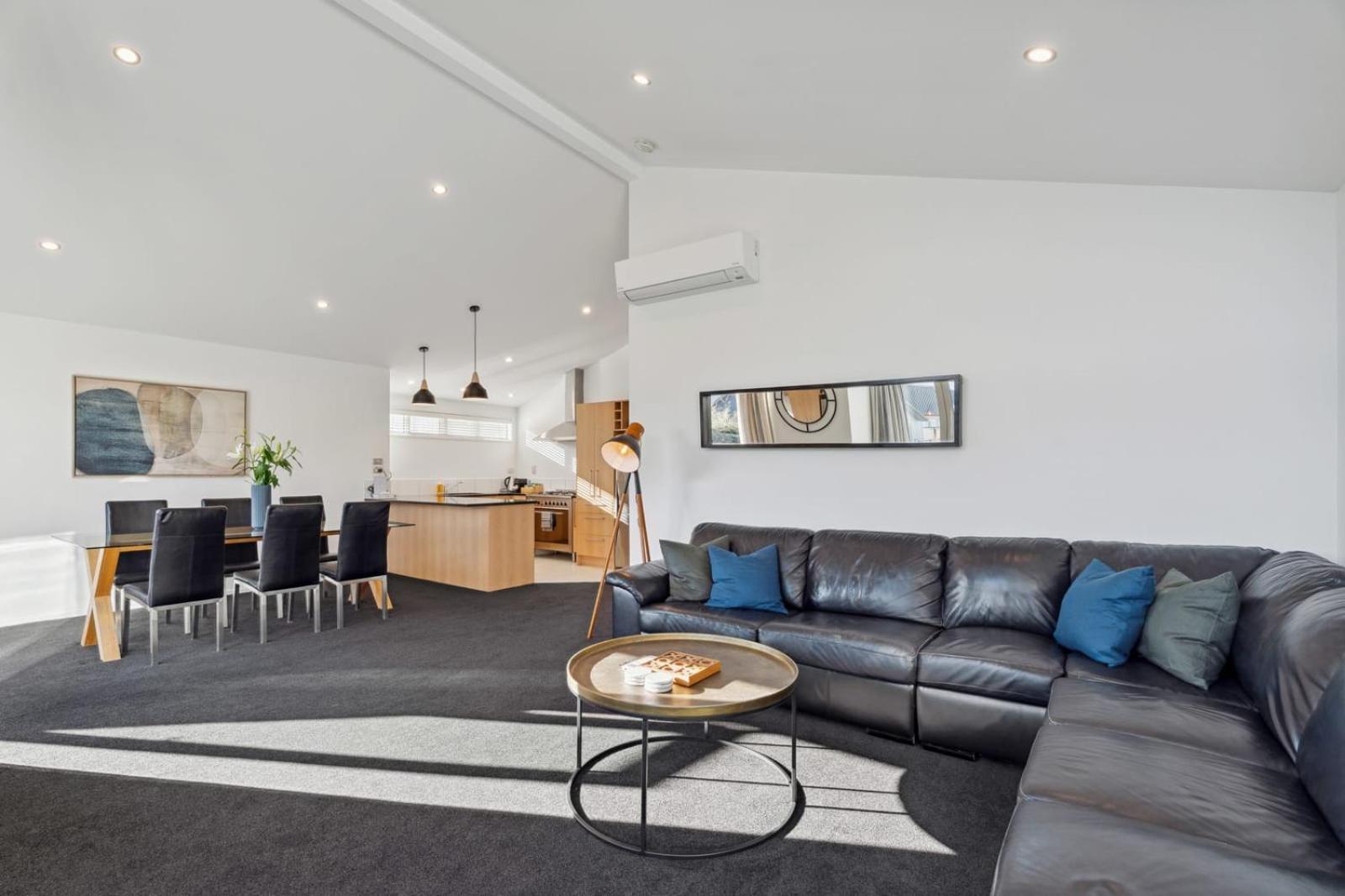 Alpine Retreat - 3 Bedroom 瓦纳卡 外观 照片
