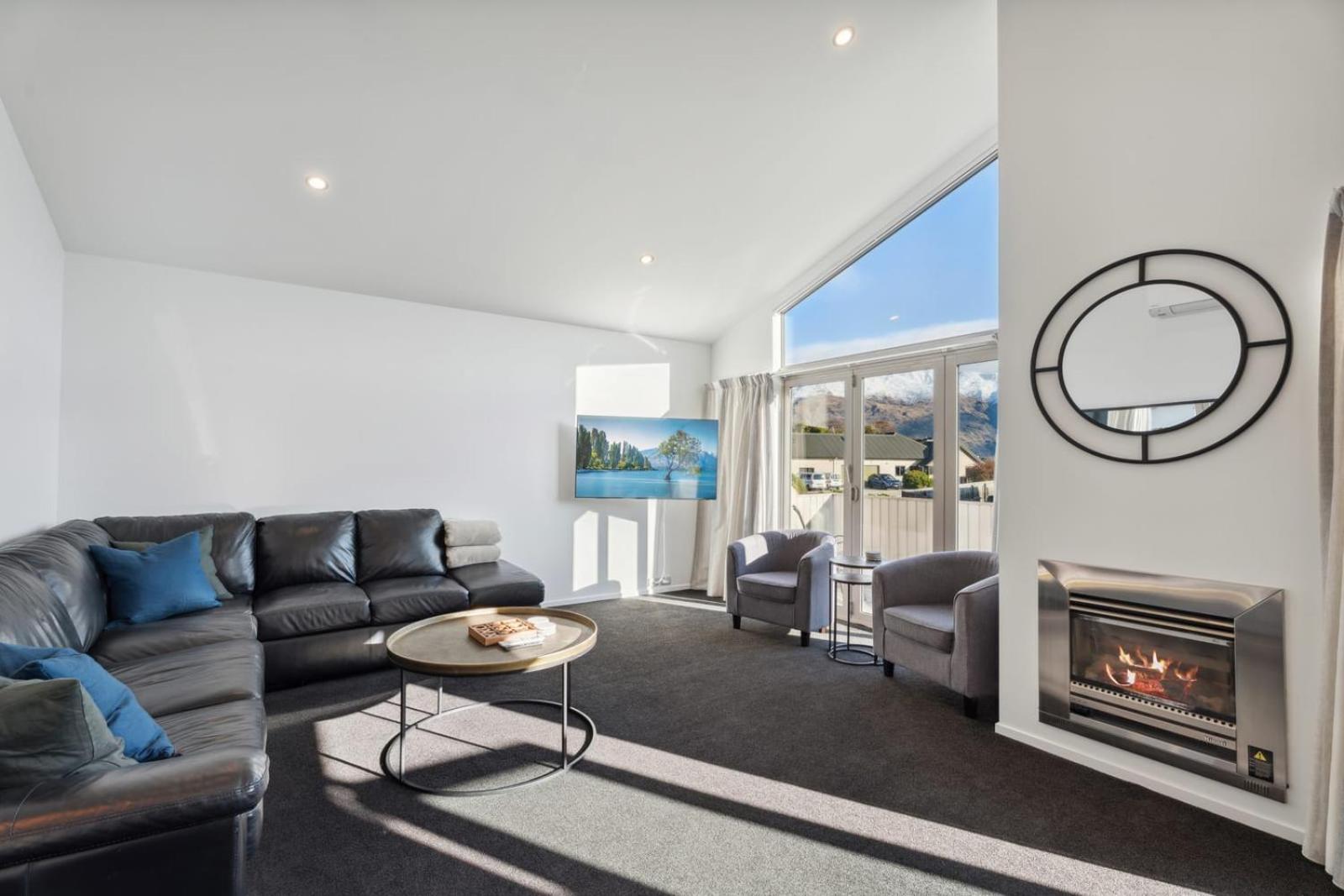 Alpine Retreat - 3 Bedroom 瓦纳卡 外观 照片